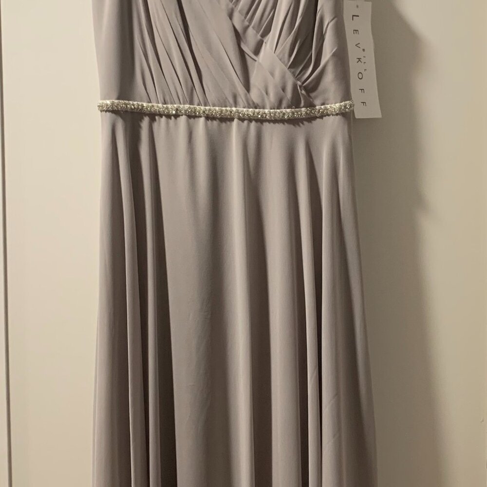 Brand new gown for Prom, Wedding or formal event. Size 10. Color dessert gray. - Picture 1 of 7